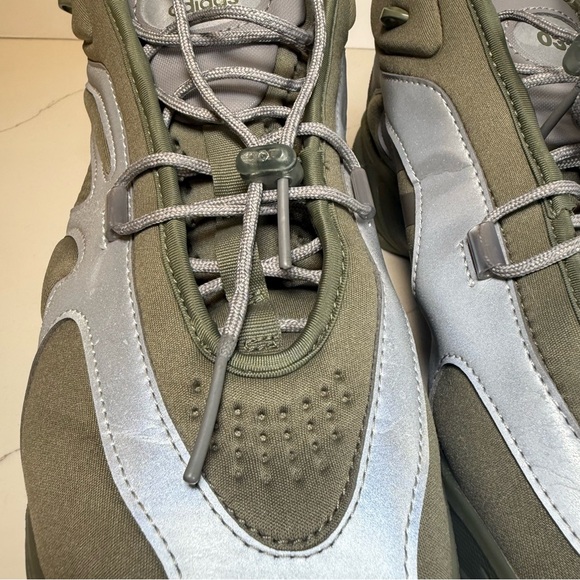 Adidas Unisex Yeezy 032 GSG TRShoes - Size 9.5- 032C HiRes StoneGreen - FY5376 - Picture 15 of 16